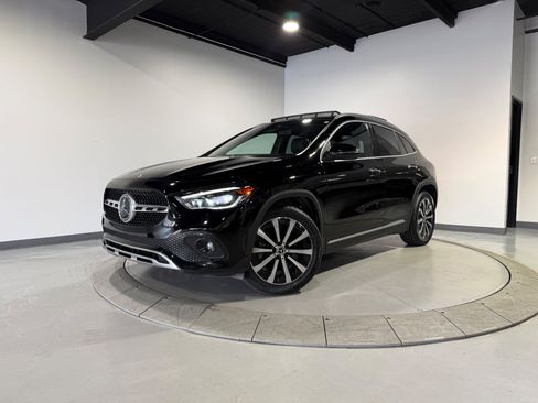 Used 2022 Mercedes-Benz GLA 250 4MATIC image 2