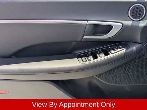 Used 2025 Hyundai Sonata SEL FWD image 11