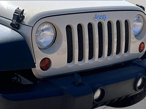 Used 2011 Jeep Wrangler Sport AWD/4WD image 25