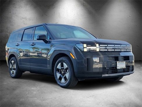 New 2026 Hyundai Santa Fe SE image 2