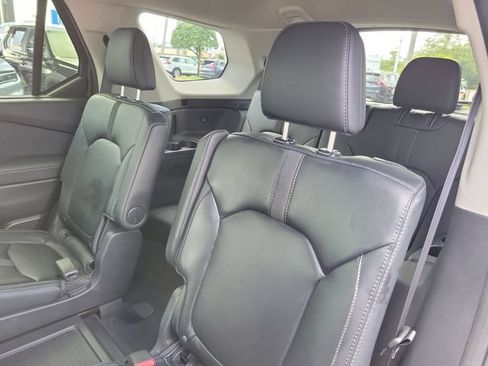 Certified 2023 Honda Pilot EX-L image 12