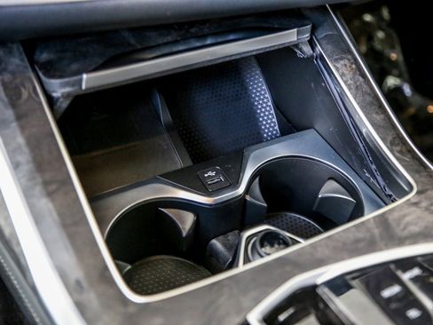 New 2026 BMW X7 xDrive40i w/ M Sport Package image 16