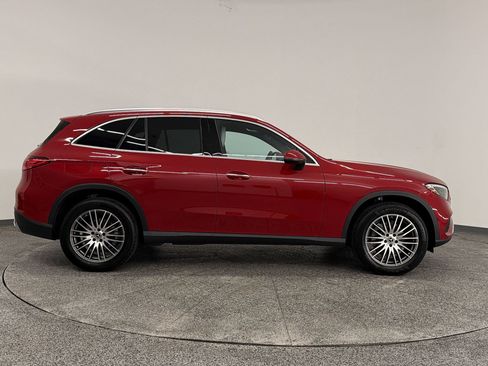 Certified 2026 Mercedes-Benz GLC 300 image 7