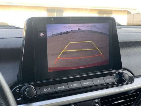 Used 2023 Kia Forte LXS FWD image 12