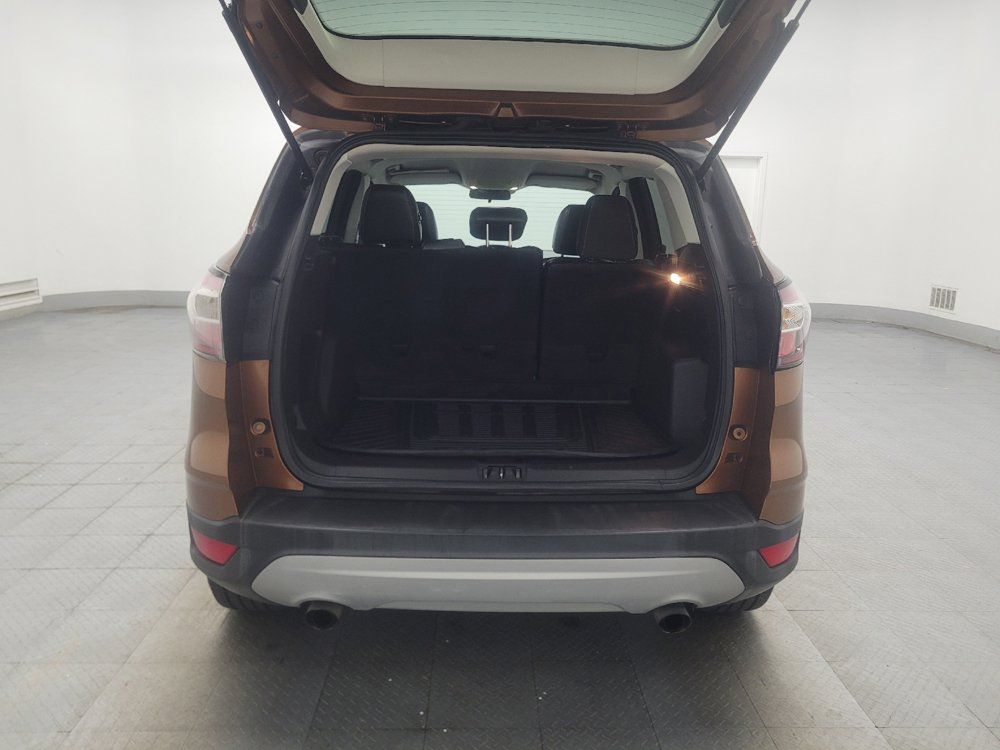 Used 2017 Ford Escape SE FWD image 29