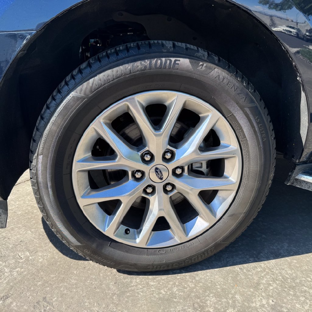 Used 2021 Ford Expedition XLT AWD/4WD image 25