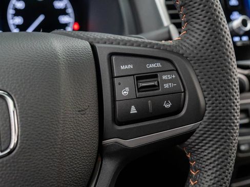 Used 2025 Honda Ridgeline TrailSport image 27