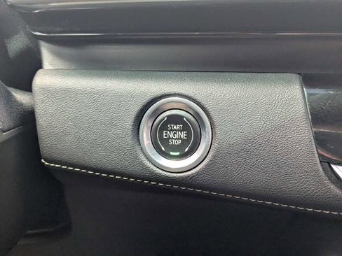 Used 2022 Cadillac Escalade ESV Sport w/ Touring Package AWD/4WD image 37
