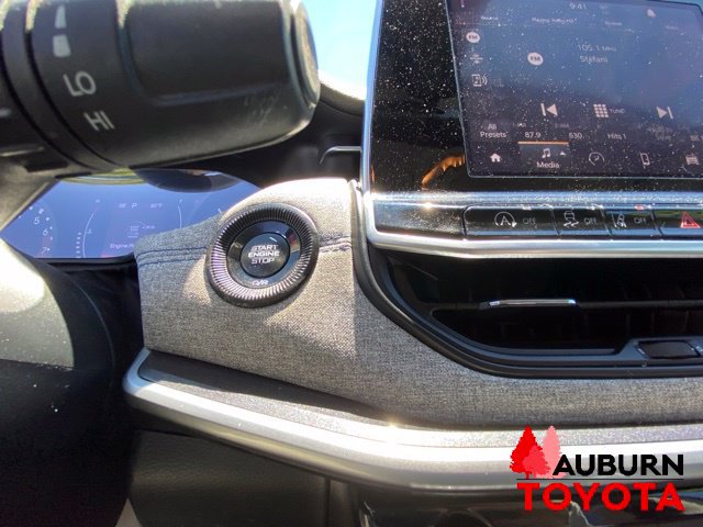 Used 2022 Jeep Compass Latitude FWD image 35