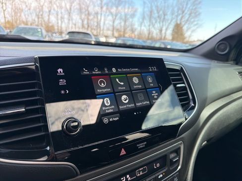 Certified 2022 Honda Passport TrailSport image 32