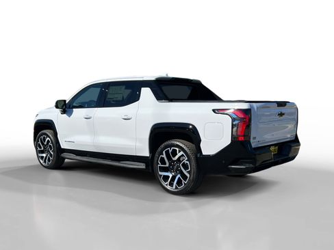 New 2024 Chevrolet Silverado EV RST image 3