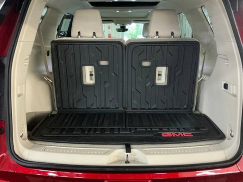 Used 2023 GMC Acadia Denali w/ Denali Ultimate Package AWD/4WD image 27