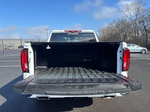 Used 2024 GMC Sierra 1500 Denali w/ Technology Package image 11