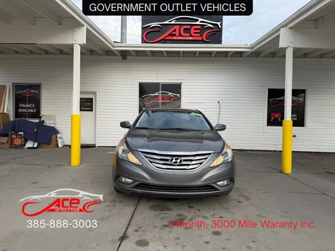 Used 2013 Hyundai Sonata SE image 2