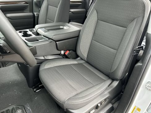 New 2026 GMC Sierra 2500 SLE AWD/4WD image 19