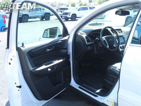 Used 2017 GMC Acadia Limited SLT image 10