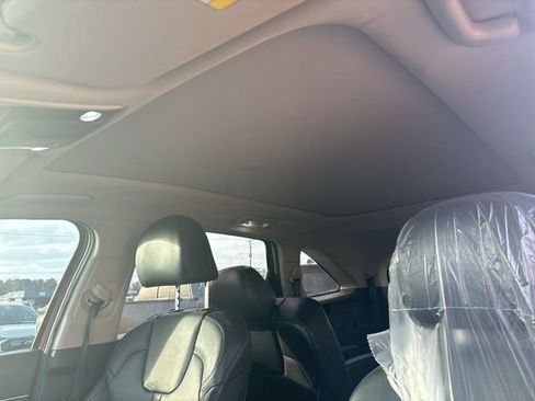 Used 2021 Kia Sorento SX image 28