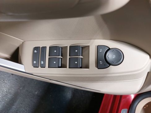 Used 2008 Cadillac CTS 3.6 w/ Wood Trim Package image 26