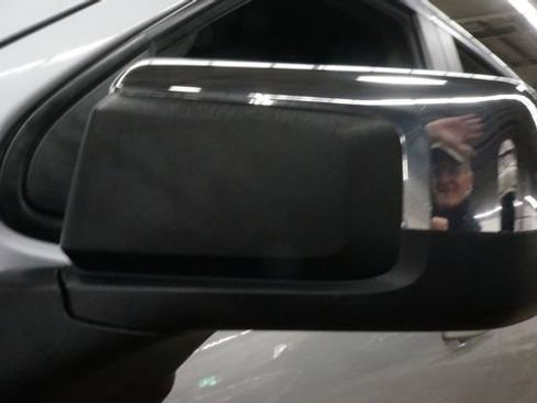 Used 2022 Chevrolet Silverado 1500 LT image 72