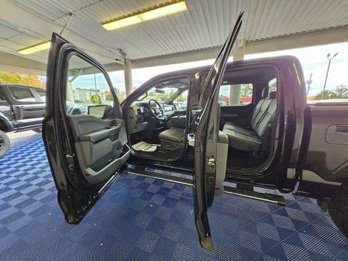 Used 2021 Ford F150 XLT w/ Equipment Group 302A High image 21