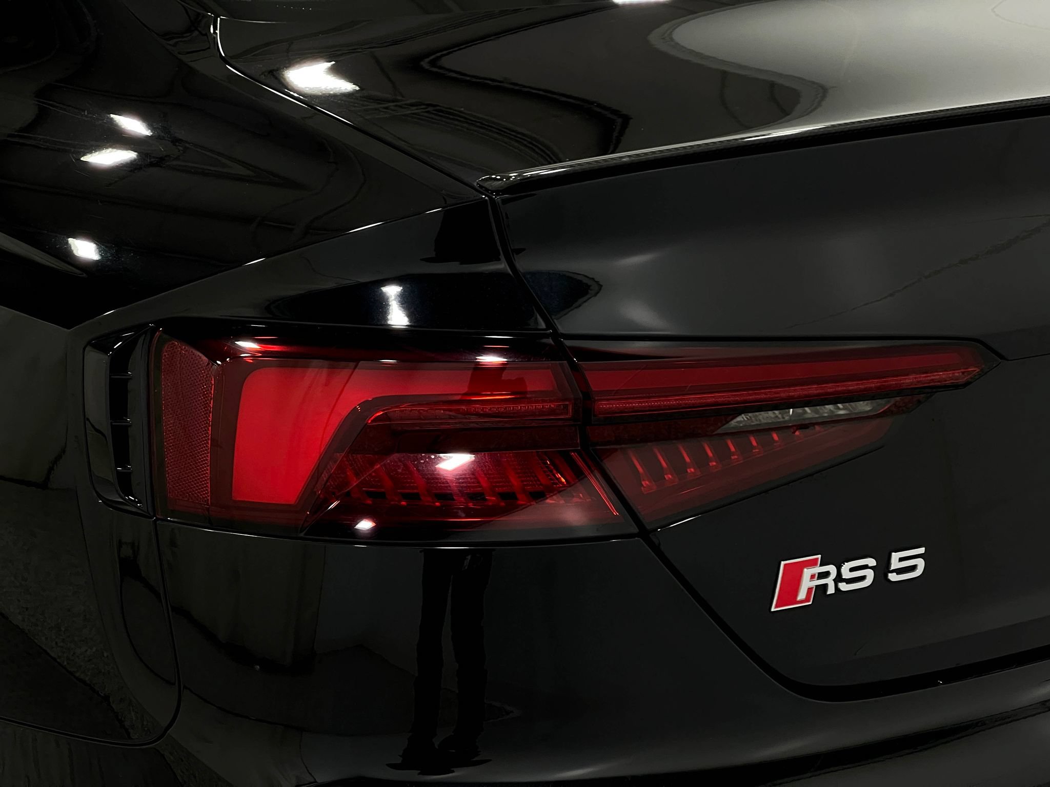 Used 2019 Audi RS 5 w/ Black Optic Carbon Package AWD/4WD image 34