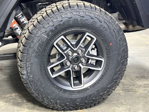 New 2026 Jeep Gladiator Mojave image 39