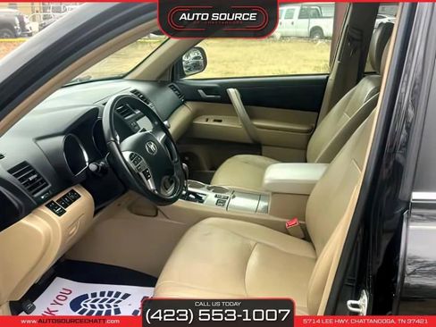 Used 2012 Toyota Highlander SE image 9