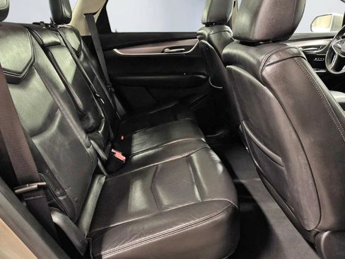 Used 2017 Cadillac XT5 Luxury w/ Driver Awareness Package image 23