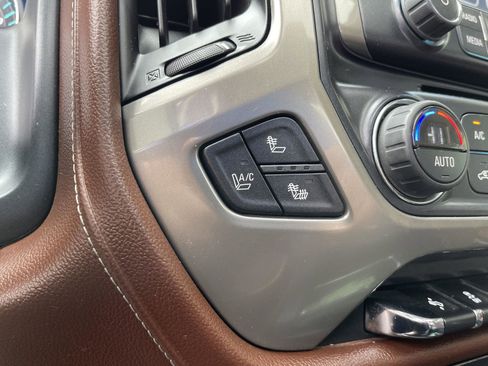 Used 2015 Chevrolet Silverado 3500 High Country w/ Duramax Plus Package AWD/4WD image 31