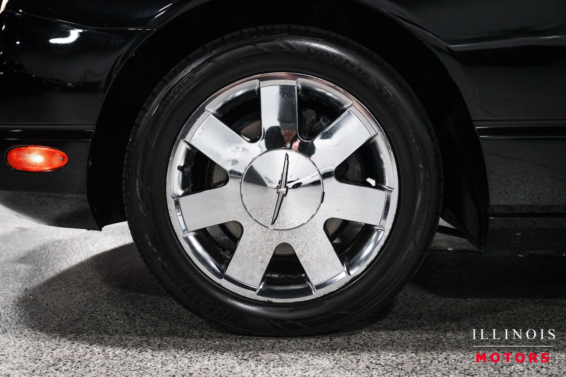 Used 2003 Ford Thunderbird RWD image 9
