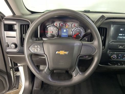 Used 2018 Chevrolet Silverado 1500 W/T image 12
