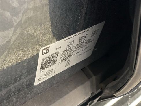 Used 2021 Chevrolet Suburban LT w/ Luxury Package image 20