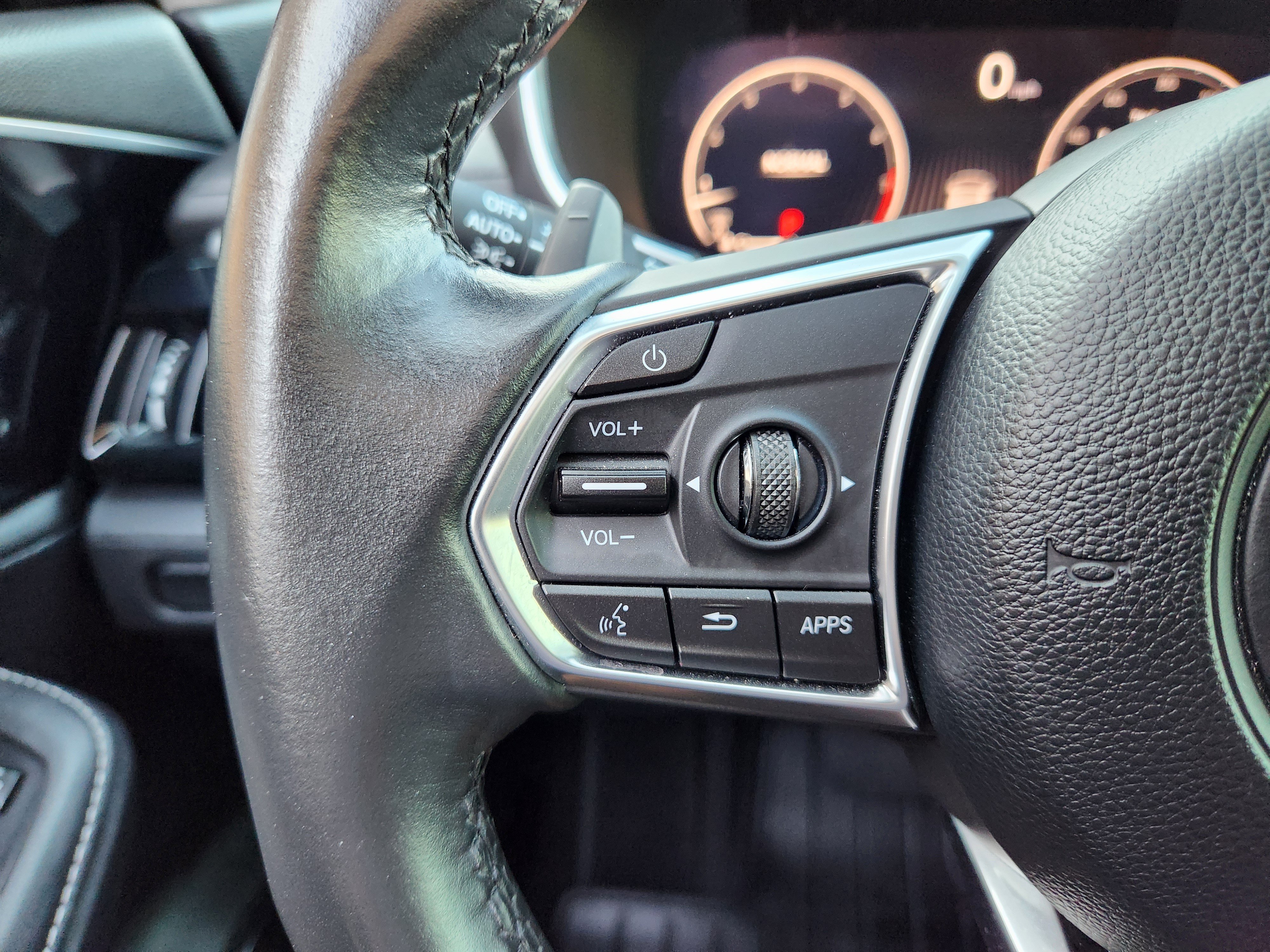 Used 2024 Acura MDX w/ Technology Package FWD image 29