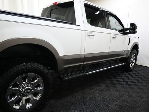 Used 2019 Ford F250 Lariat w/ Lariat Ultimate Package image 20