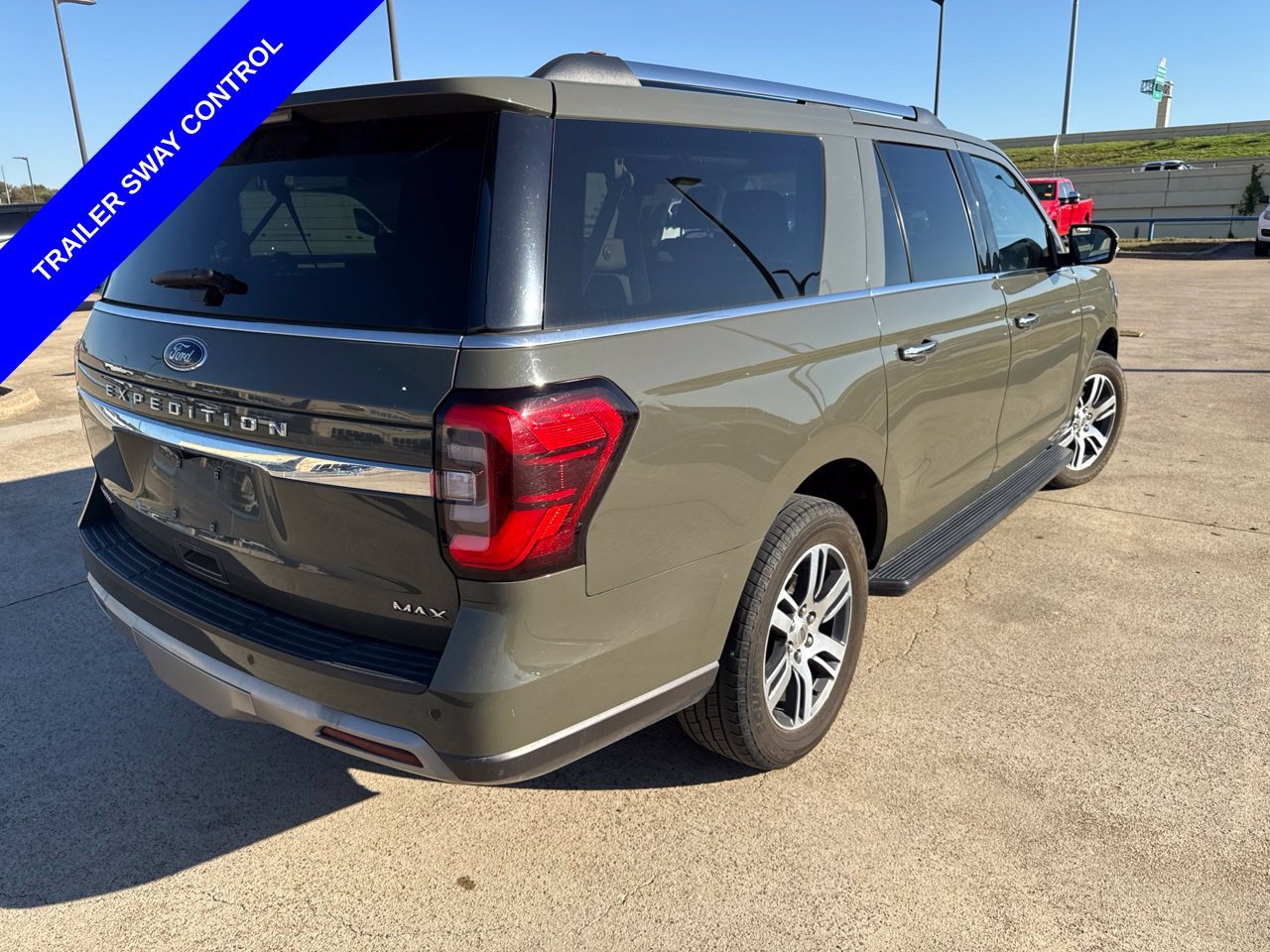 Used 2024 Ford Expedition Max Limited RWD image 12