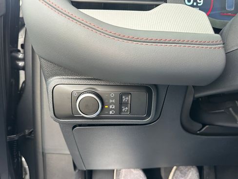 New 2026 Ford Explorer Active image 37