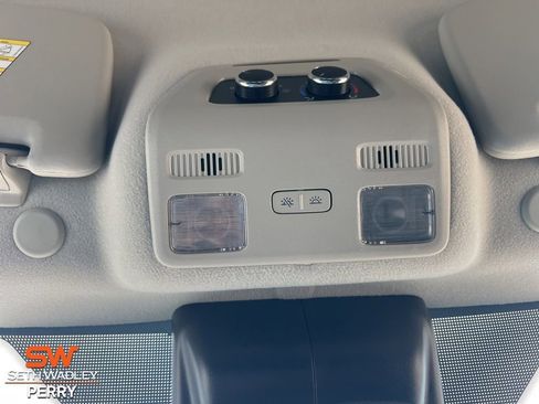 New 2025 Ford Transit 350 XLT image 24