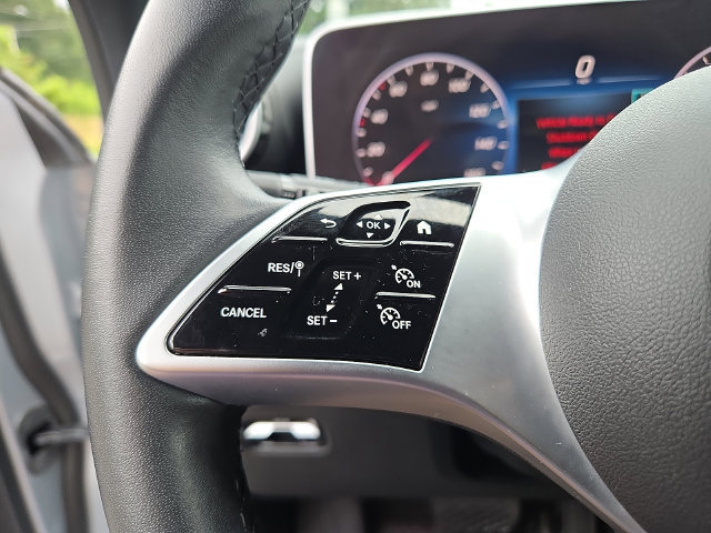 Used 2024 Mercedes-Benz GLC 300 4MATIC w/ Advanced USB Package image 22