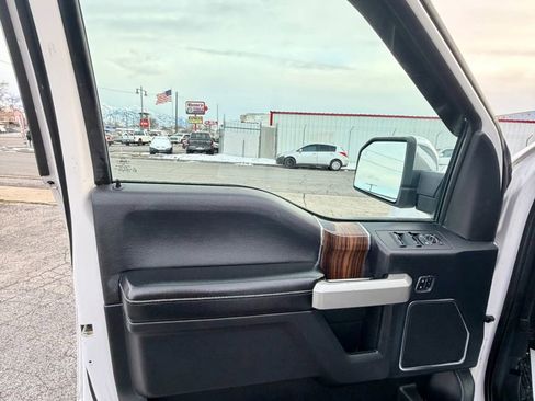 Used 2015 Ford F150 Lariat w/ Equipment Group 502A Luxury image 28