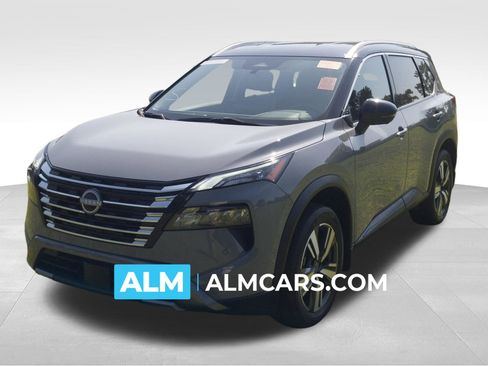 Used 2024 Nissan Rogue SL AWD/4WD image 1