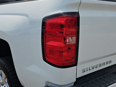 Used 2018 Chevrolet Silverado 2500 LTZ w/ Duramax Plus Package AWD/4WD image 34