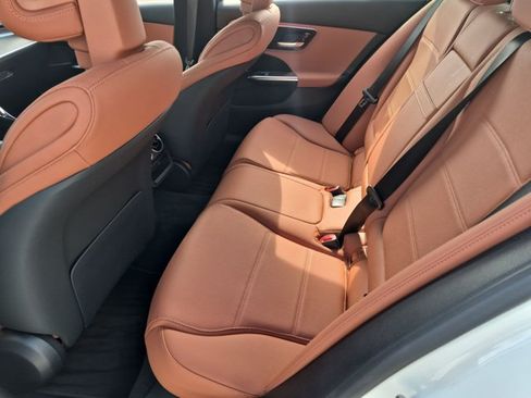 Used 2026 Mercedes-Benz C 300 Sedan image 19