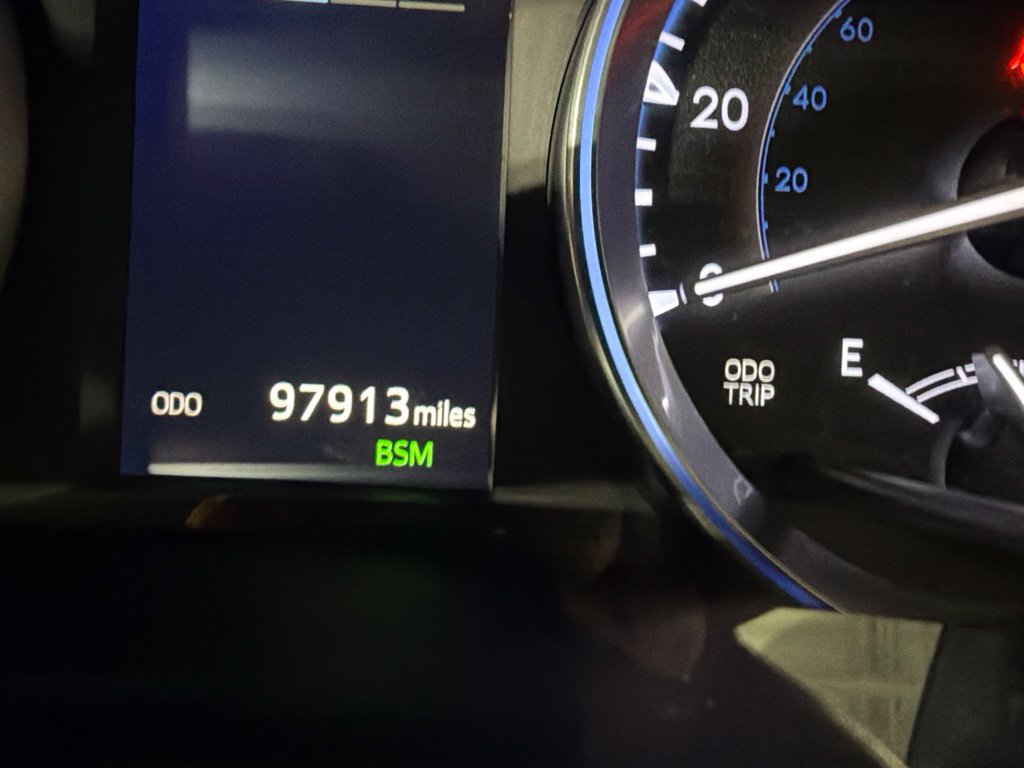 Used 2017 Toyota Highlander XLE AWD/4WD image 10