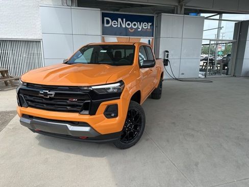 New 2025 Chevrolet Colorado Z71 image 37
