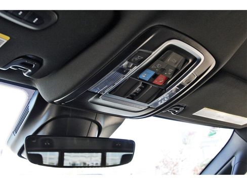 Used 2025 RAM 2500 Laramie image 22