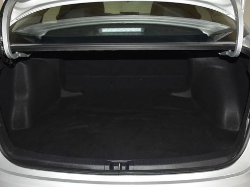 Used 2024 Toyota Corolla LE image 28