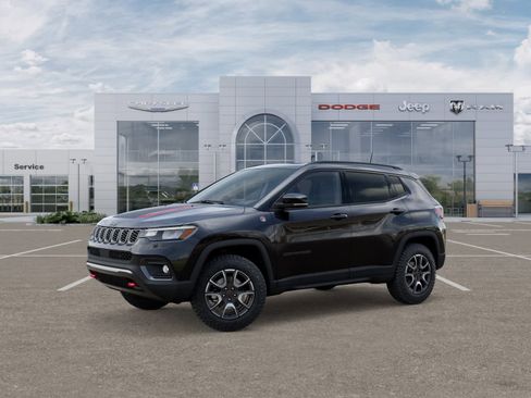 New 2026 Jeep Compass Trailhawk image 2