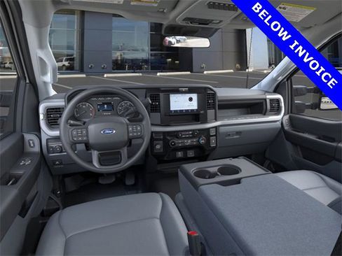New 2026 Ford F350 XL w/ XL Chrome Package image 9