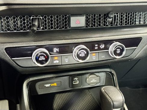 Used 2023 Honda CR-V LX image 21