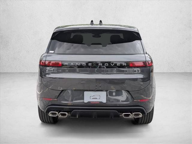 New 2026 Land Rover Range Rover Sport Dynamic SE AWD/4WD image 8